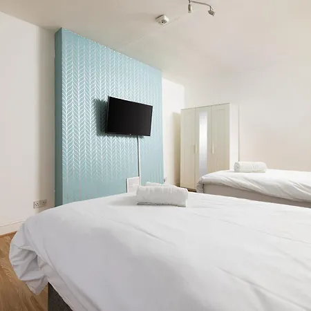 Charmstay Shepherds Bush-3