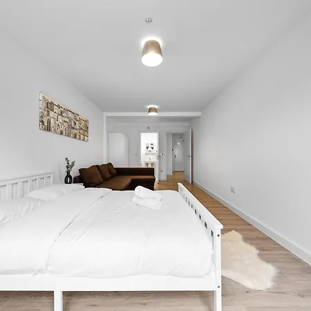 3 Bedroom Sleep12 In London Mr2-3