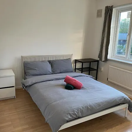 Double Room Near Canary Wharf 28-2
