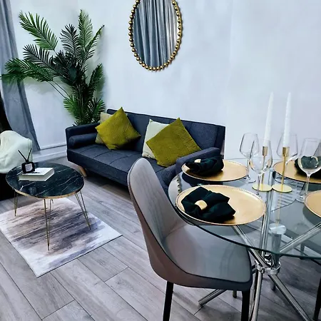 1 Bedroom Flat London-3