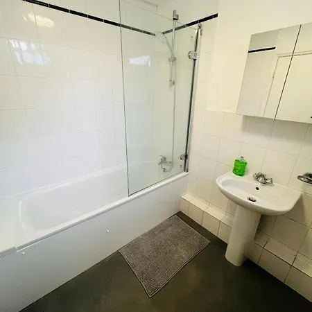 Short Stay Central London And Wembley-3
