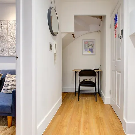Wonderful Two-Bedroom Apartment-3
