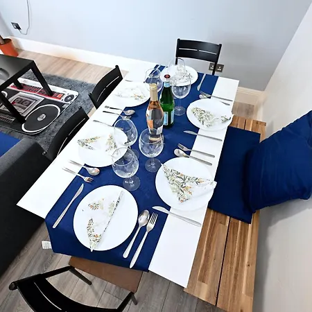Superb 4 Bedroom Flat In The Heart Of Camden Town-3