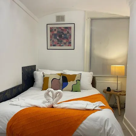 Central Point Apartment-3