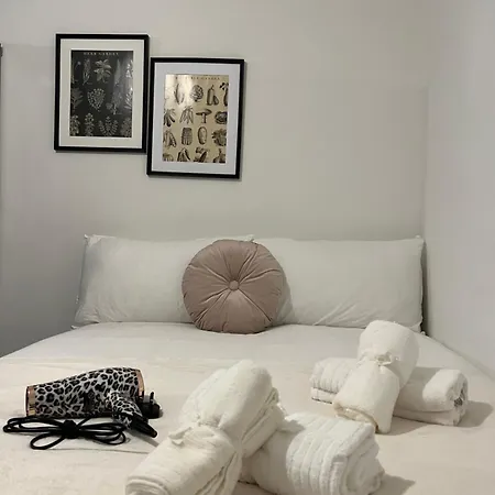 Lovely Double Rooms In Euston & Square In Central London-2