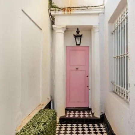The Secret Pink Door In Camden-3
