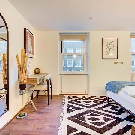 Prime Location Marylebone 4 Bed Designer Flat-2