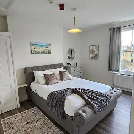 Luxury Apartment Chelsea- Fulham-2