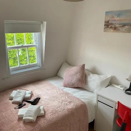 Lovely Private Rooms In Euston, Central London-3