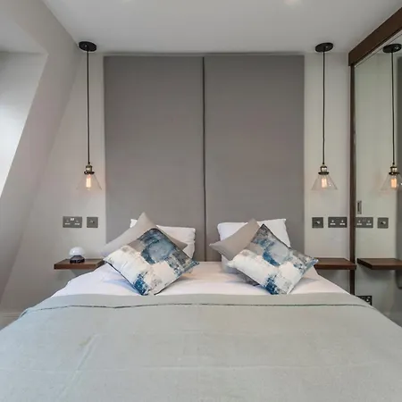 Luxury Georgian House In Marylebone: Modern 1-Bed Retreat-2
