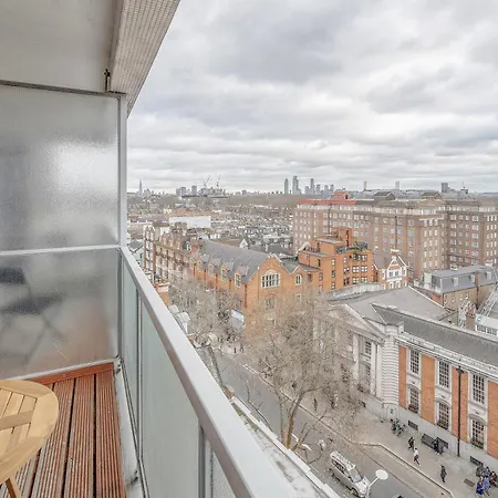 Stunning Flat On King'S Road, Chelsea With Balcony-3