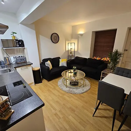 2Bdr Islington Close To Station-2