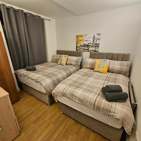 2Bdr Islington Close To Station-3