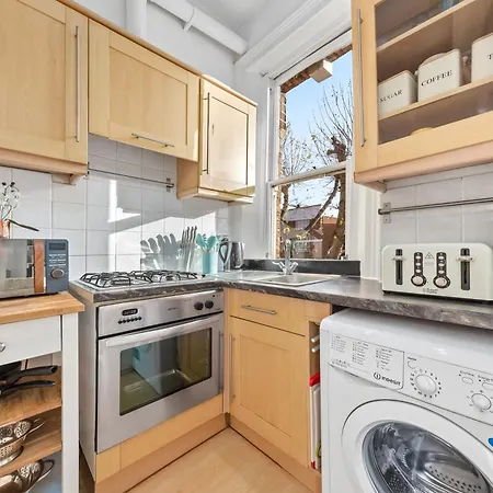 Artist'S Bright Hampstead Heath Village 2 Bed-3