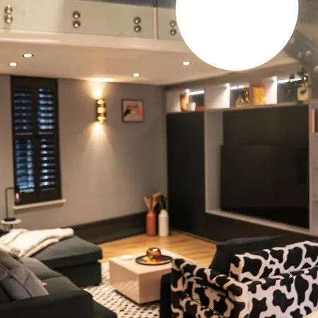Kula London Covent Garden Garrick St-3