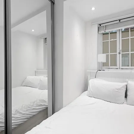 Londwell, Sloane Square Gem, Private Terrace Suite-2