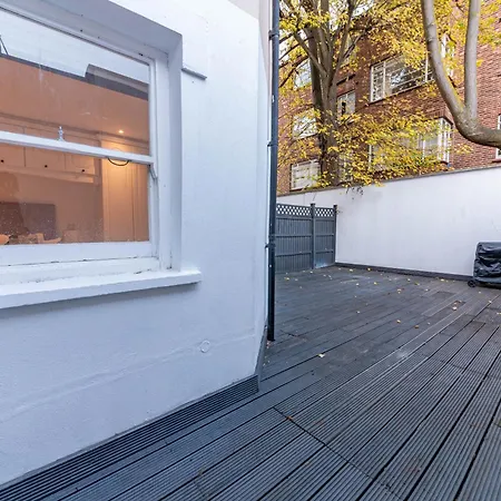 4 Bedrooms Peaceful Home Abbey Rd - St Johns Wood-2