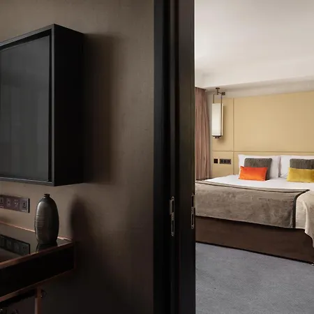 Montcalm Royal London House, London City-2