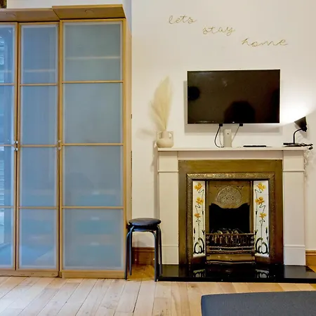 Imperial Earls Court Apartments-2