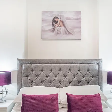 Modern South Kensington Apartment-2