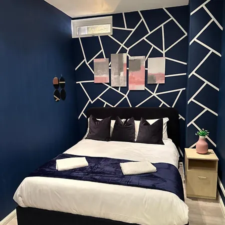 Stunning Flats Edgware Road Central London-3