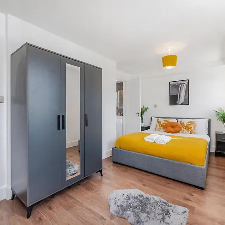 Fantastic London Home, 2 Bedrooms 2 Bathrooms - Next To The Us Embassy & Nine Elms Station-3