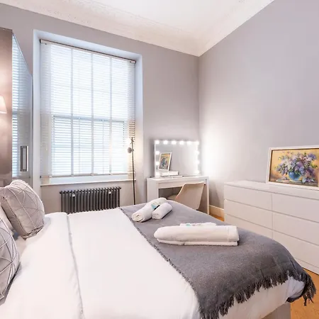 Luxury One Bedroom Flat In Westbourne Terrace-2