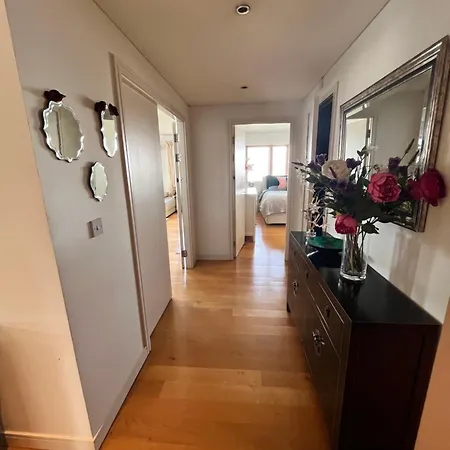 Stunning 3 Double Bedroom Apt In Greenwich Near O2-3