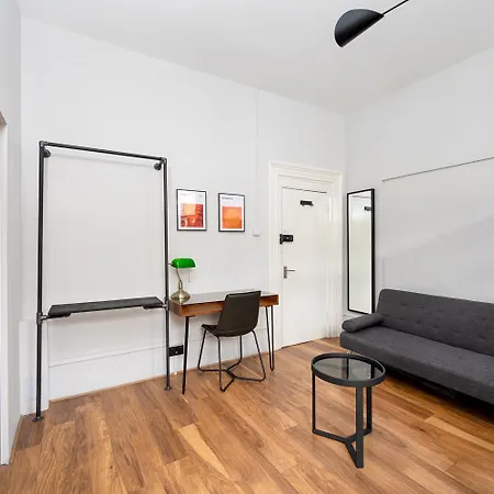 D8 House-2