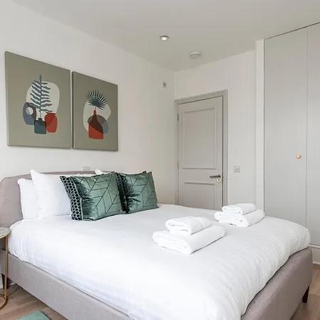Leicester Square Apartments By Joivy-2