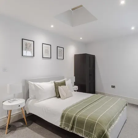 Park View / Baker Street / Marylebone Apartments-3