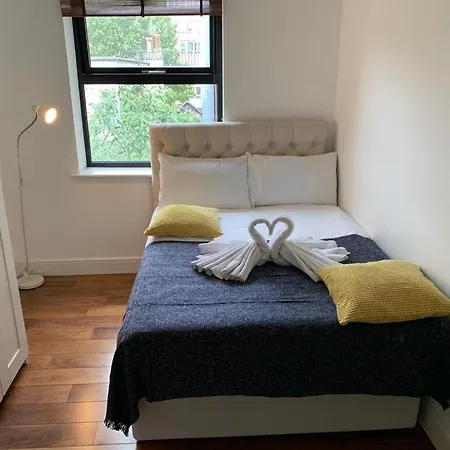City Center Camden Market Budget Apartment And Rooms-2