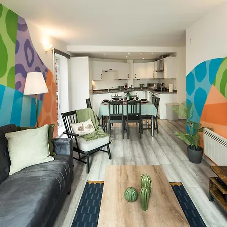 Canarywharf Apartments By Sleepy-2