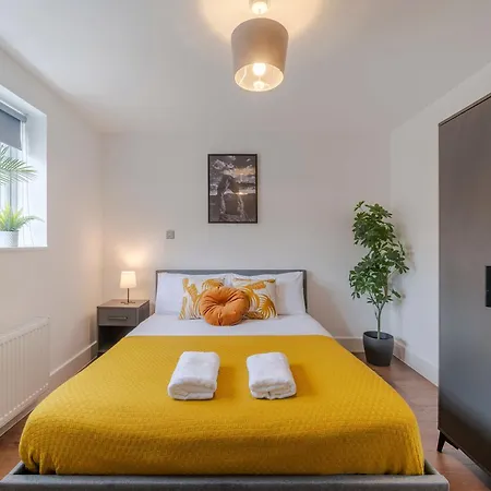 The Perfect Stay London, Home With 2 Bedrooms 1 Bath - Battersea, Vauxhall And Nine Elms-2