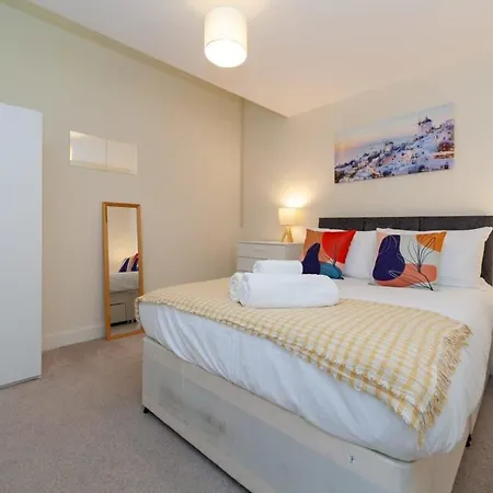 Characterful 2 Bedroom Apartment In Brixton-2