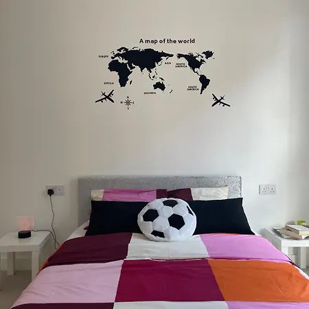 Perfect Flat Next To Wembley Stadium-2