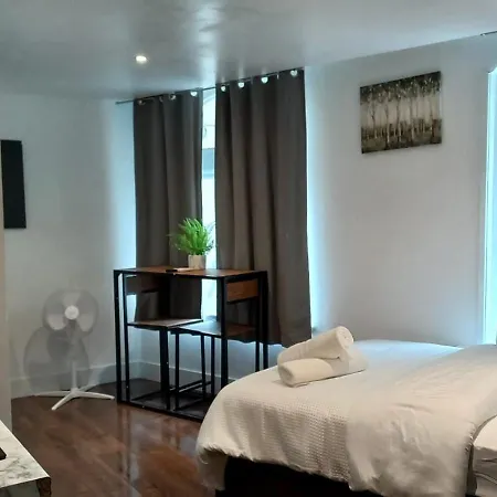 Sleep 2 In Piccadilly Soho Central London Vrf-2