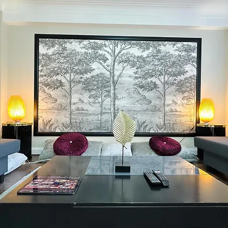 Hyde Park Comfortable Two Bedroom Apartment-3