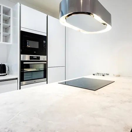 High End Two Bedroom Apartment, Covent Garden-2
