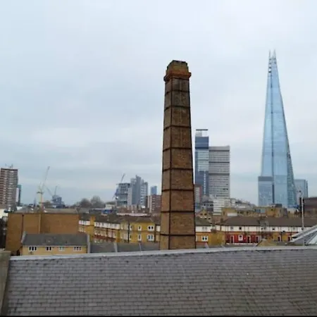 Central London Apartment-2