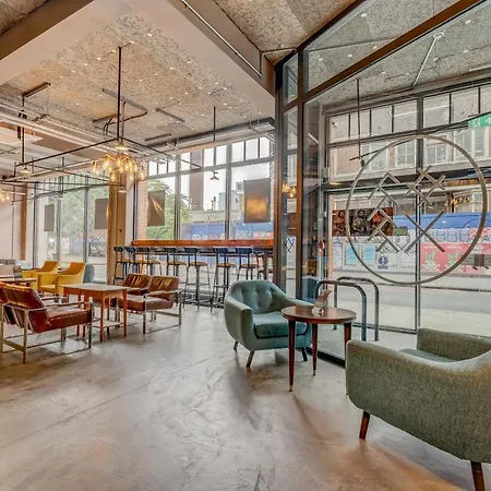 New Road Hotel-3