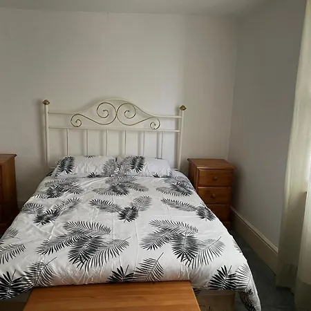South Kensington Apartment-2