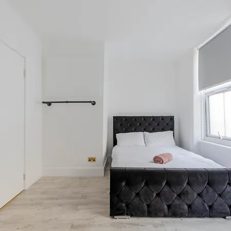 Tower Apartment'S-2