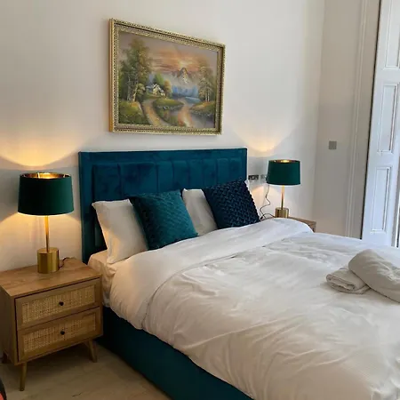 Knightsbridge Suites-2