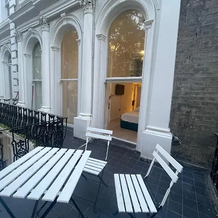 Knightsbridge Suites-2