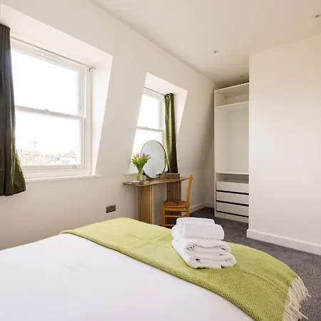 Wild Roses Serviced Apartments - Chelsea-2