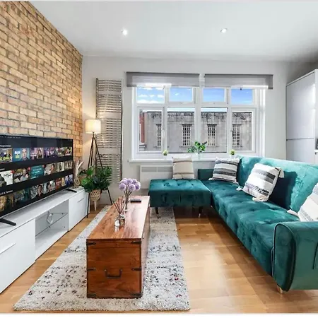 Modern Apartment In Southeast London - Peckham-3