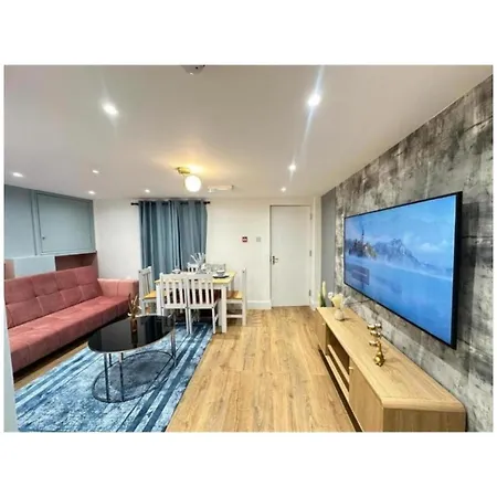 Fb- Spacious 2 Bed Flat Near Edgware Road-2