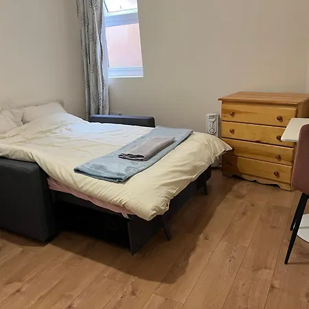 London Tottenham Homestay-2