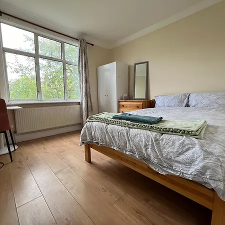 London Tottenham Homestay-3